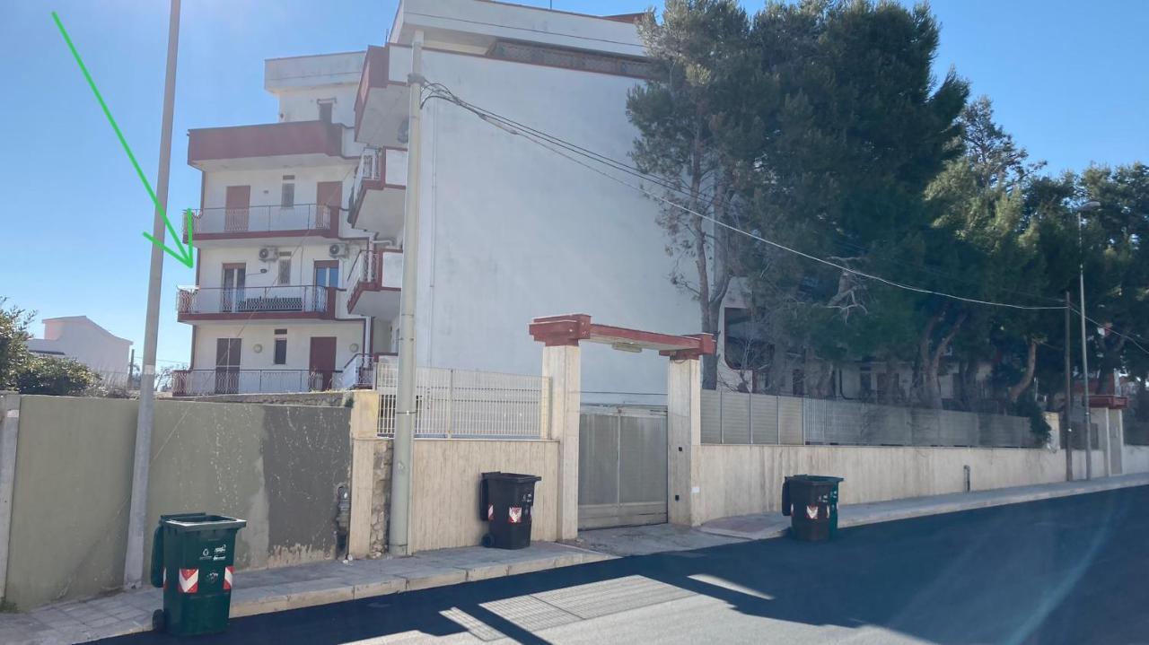 Finally Puglia Bari Bagian luar foto